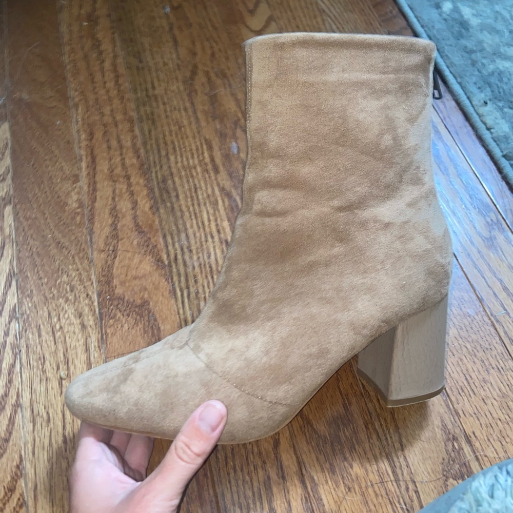 Mimi booties , tan suade, midrise block heel